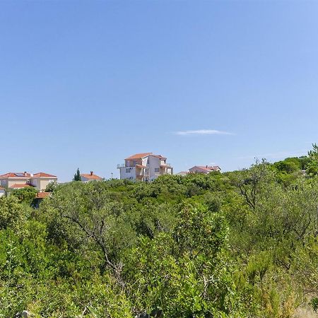 Apartments Kazimir Nečujam Екстериор снимка