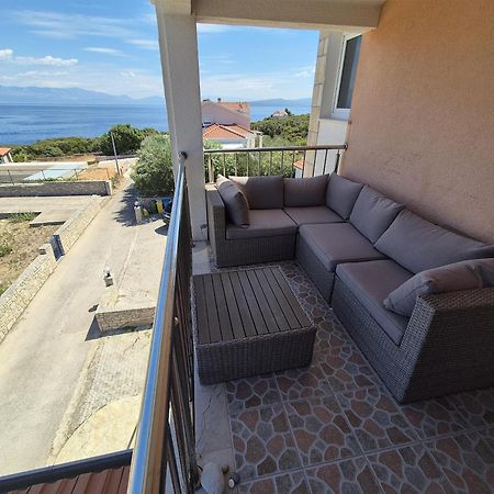 Apartments Kazimir Nečujam Екстериор снимка