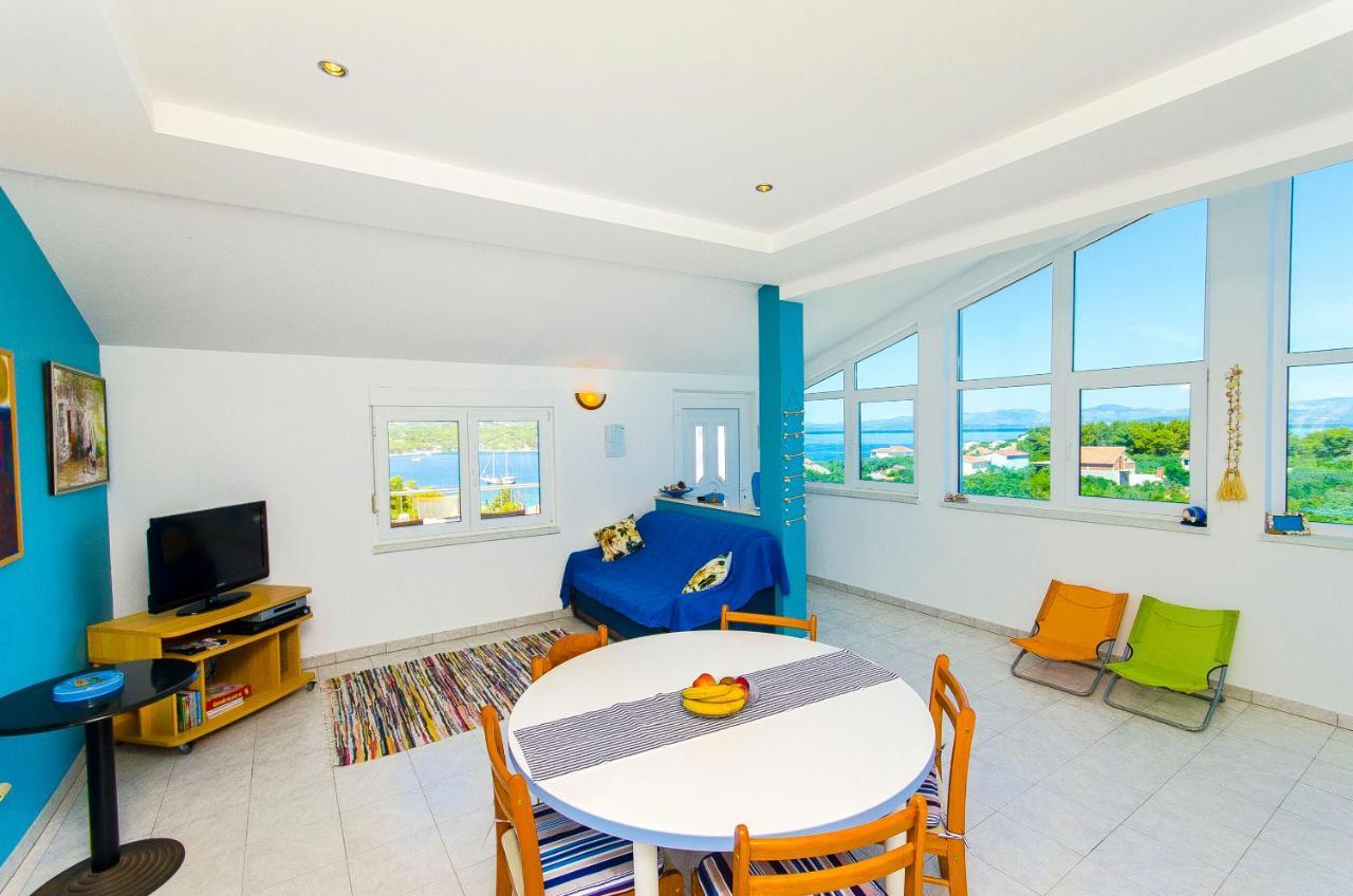 Apartments Kazimir Nečujam Екстериор снимка